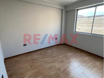 Departamento en venta en San Juan De Lurigancho a S/280,000