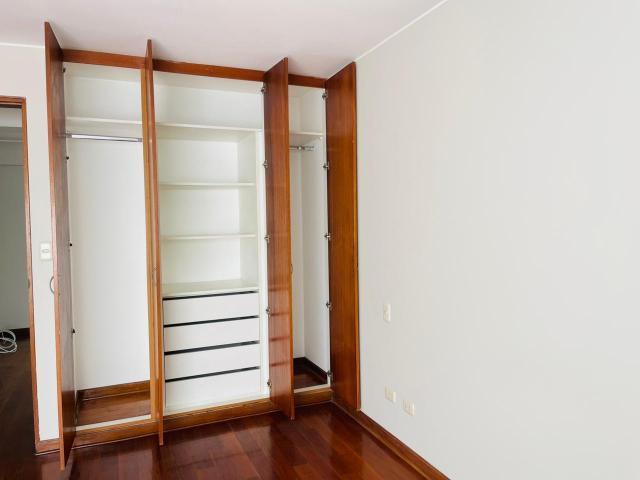 Departamento en venta en Santiago De Surco a $255,000