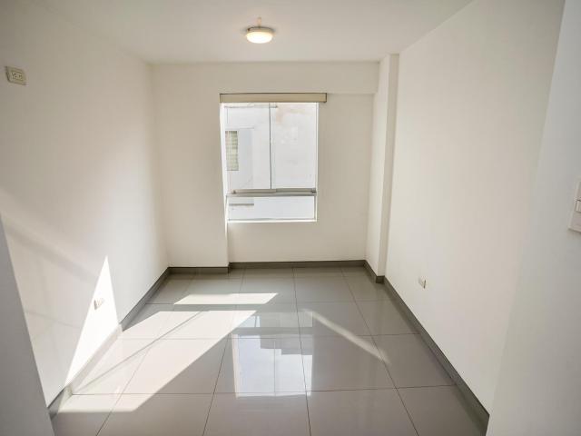 Departamento en venta en Santiago De Surco a $285,000