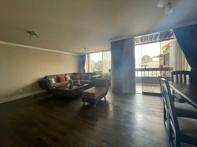 Departamento en venta en Santiago De Surco a $345,000