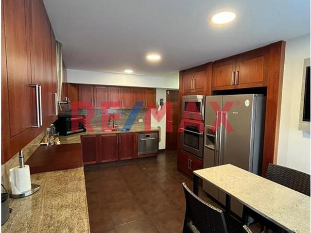Departamento en venta en Santiago De Surco a S/1,478,400