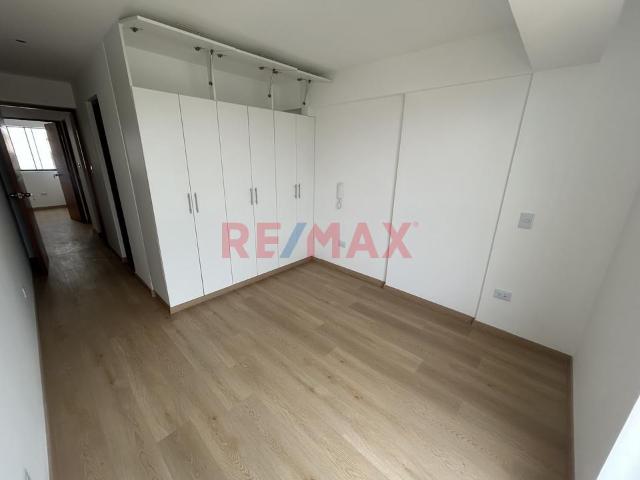 Departamento en venta en Santiago De Surco a S/409,200