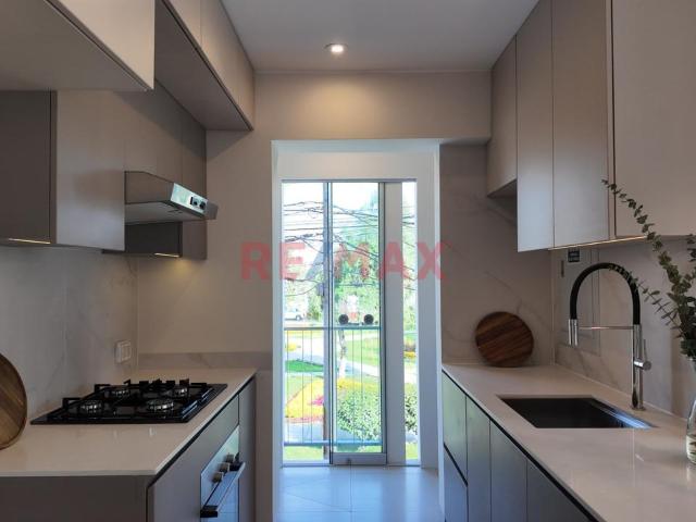 Departamento en venta en Santiago De Surco a S/950,000