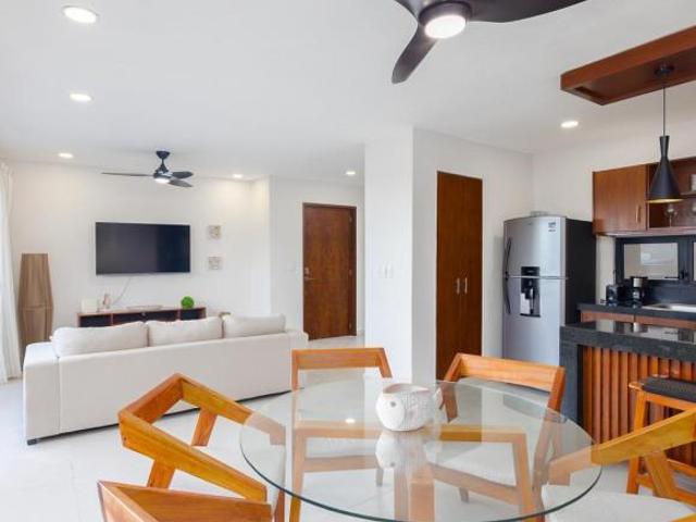 Departamento en venta en segunda fila con vista al mar en San Benito Punta Sole 4