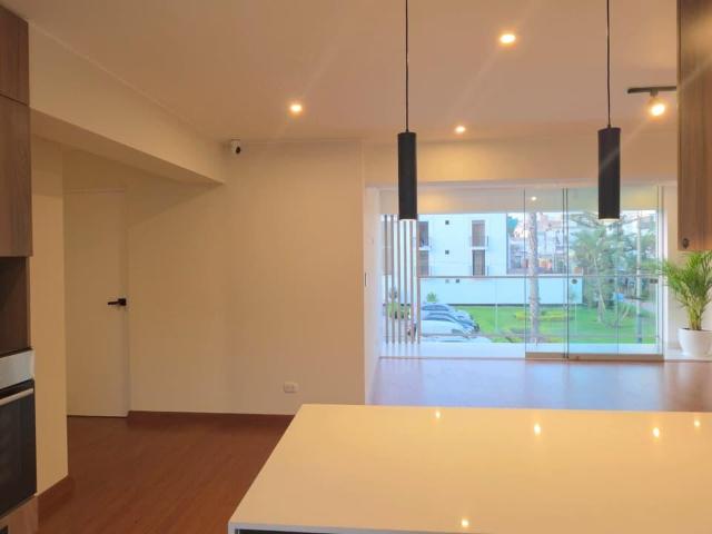 Departamento En Venta En Surco Frente A Parque: 4 Dormitorios, 127 M² Y Acabados Personalizables