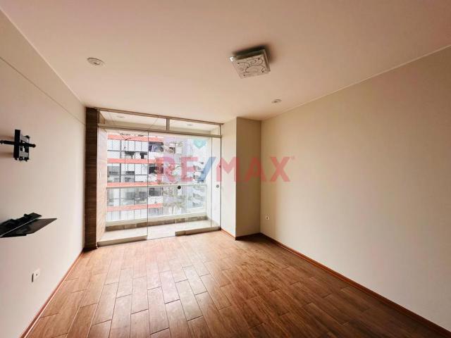 Departamento en venta en Surquillo a S/485,750