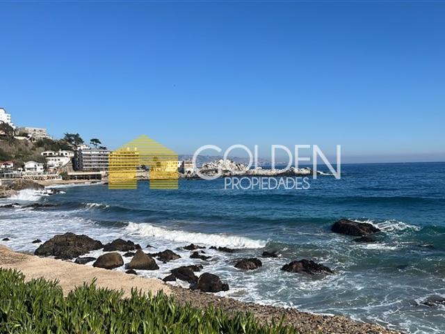 Departamento en Venta en Playa Cochoa Primera Linea frente al mar