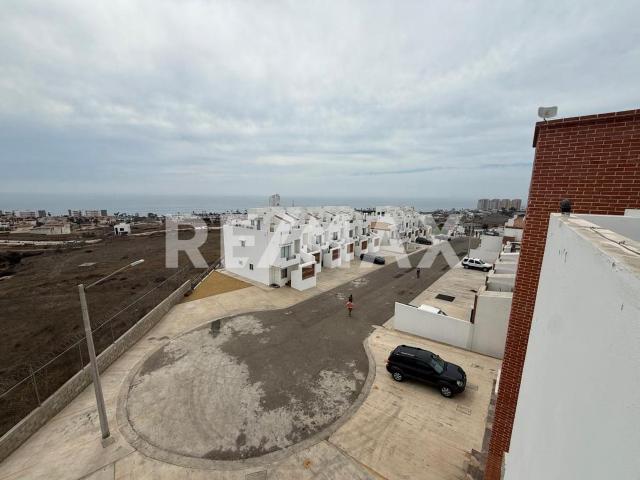 DEPARTAMENTO EN VENTA, EN PLAYAS DE ROSARITO CON VISTA AL MAR