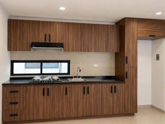 DEPARTAMENTO EN VENTA FRENTE A PUERTA DE PIEDRA
