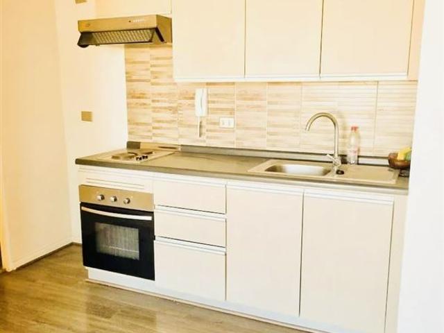 Departamento en Venta en REBAJADO! INVERSIONISTA O PRIMERA VIVIENDA! A CUADRAS DE ESTACION DE METRO EL PARRON, CONDOMINIO SEGURO, LA CISTERNA