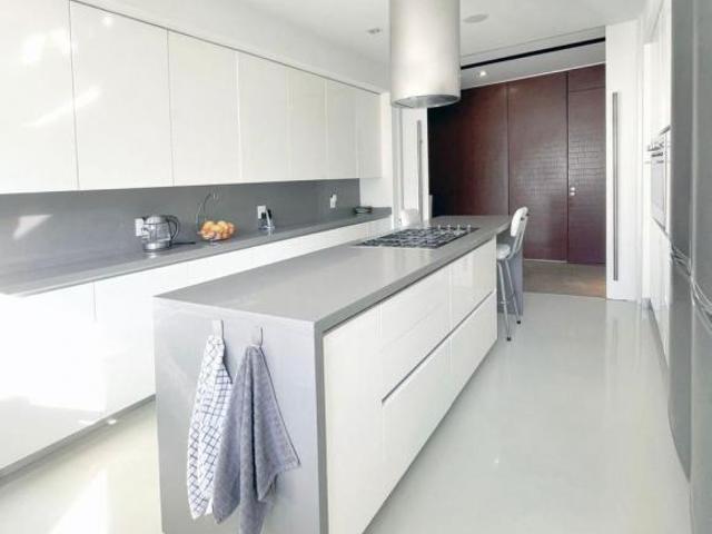 DEPARTAMENTO EN VENTA EN RESIDENCIAL ARBOLADA, LOMAS DE BEZARES!