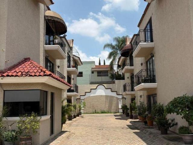 Departamento en Venta en Residencial del Valle, Jardines Universidad, Zapopan