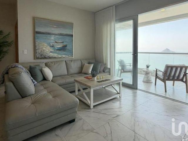 Departamento en venta en Torre en Zona Dorada, Mazatlán, Sinaloa