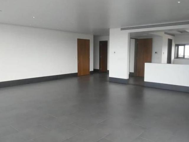 DEPARTAMENTO EN VENTA EN VALLE ORIENTE