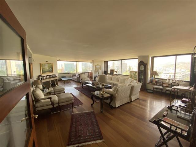 Departamento en Venta en Vitacura con Espoz