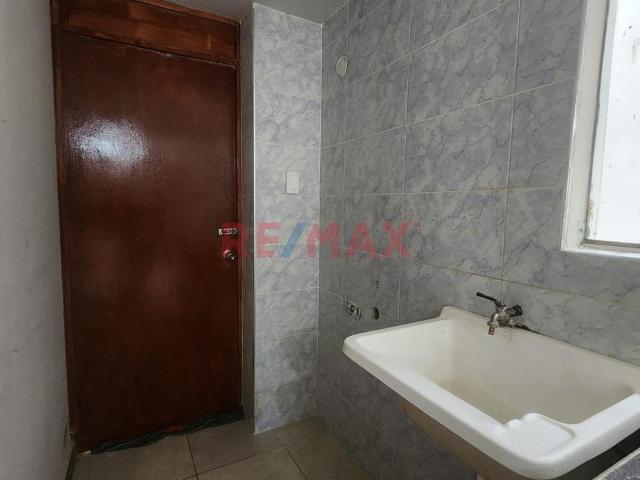Departamento en venta en Victor Larco Herrera a S/195,000