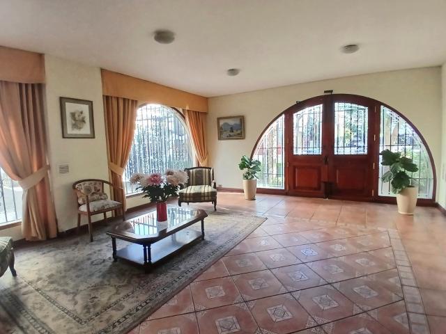 SECTOR PONIENTE, VENDE AMPLIO DEPTO. BEZANILLA 4D 3B VIÑA DEL MAR