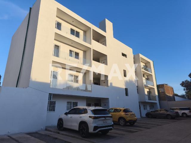 Departamento en venta en zona centro Torre Elorreaga a espaldas del AMCCI Hospital de especialidades