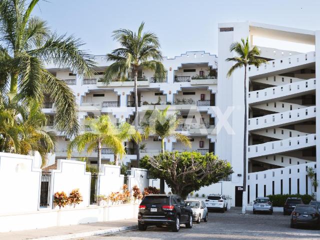 Departamento en venta en zona dorada en Mazatlan