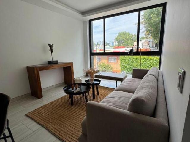 Departamento en venta en Zapopan, frente a Bosque Los Colomos — a un lado de Atlas Colomos