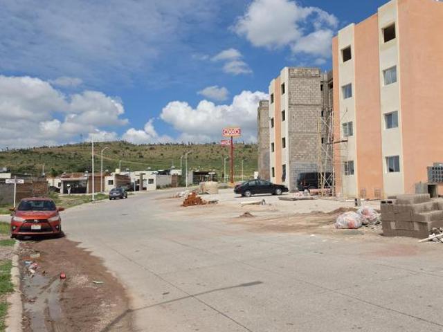 Departamento en venta fracc. San Isidro tercer nivel sobre calle principal 4