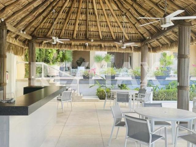 Departamento en Venta frente a la playa Torre del MAr | 318 m² en Acapulco con Amenidades y Vista Pa