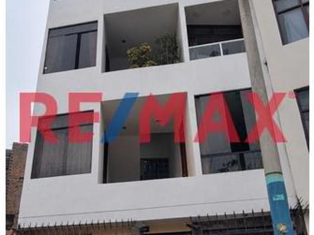 Departamento En Venta Frente A Parque – ¡Excelente Ubicación!