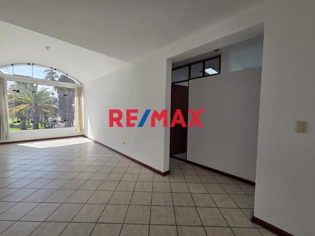 Departamento En Venta, Incluye 2 Departamentos Y Amplia Terraza