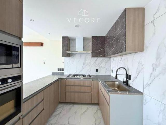 DEPARTAMENTO EN VENTA JARDINES DEL BOSQUE, GUADALAJARA