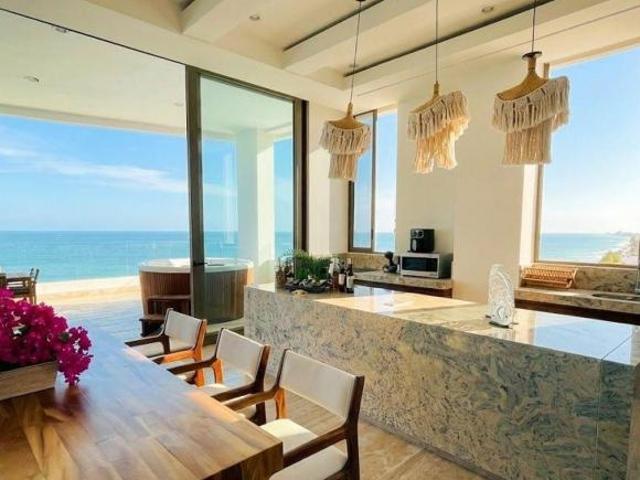 DEPARTAMENTO EN VENTA MÉRIDA, EN PRIMERA FILA DE PLAYA CHICXULUB PUERTO