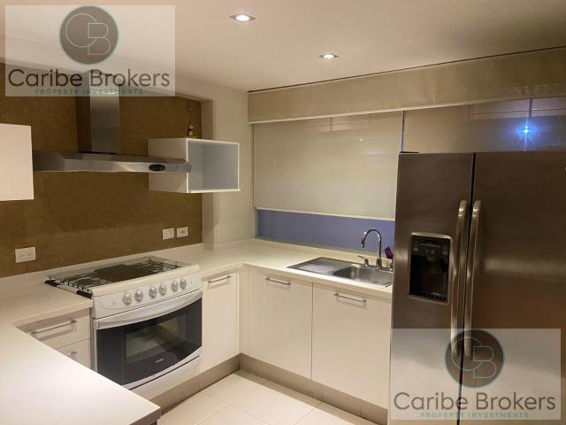 Departamento en Venta SM 17 con Vistas Espectaculares y Ubicaci?n C?ntrica