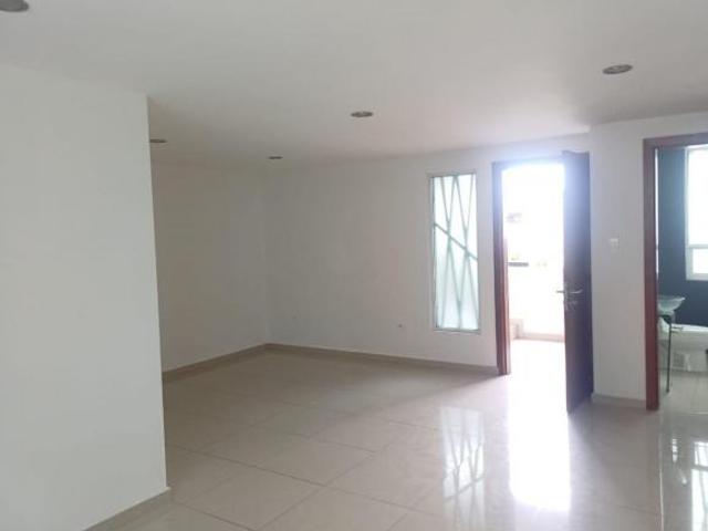 Departamento en Venta San Miguel la Rosa 4