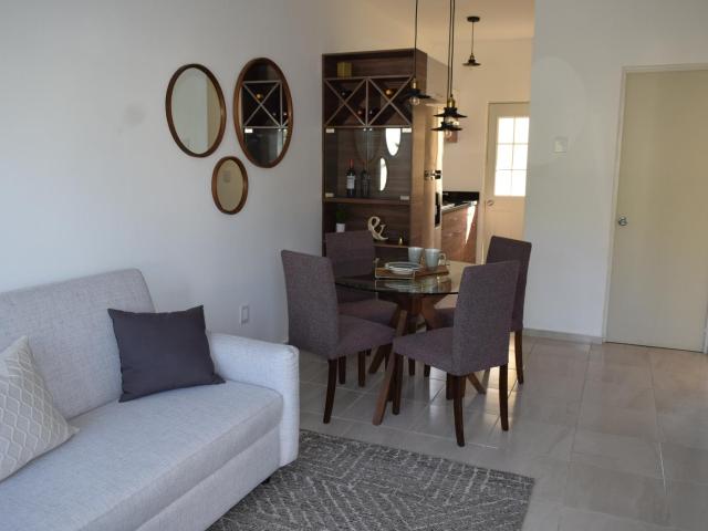DEPARTAMENTO EN VENTA | PLAYA DEL CARMEN | 2 REC?MARAS | ALBERCA Y ?REAS VERDES