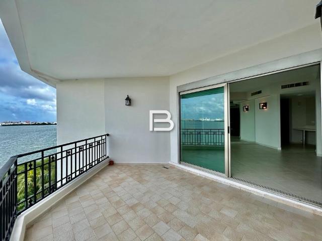 Departamento En Venta Residencial Isla Dorada
