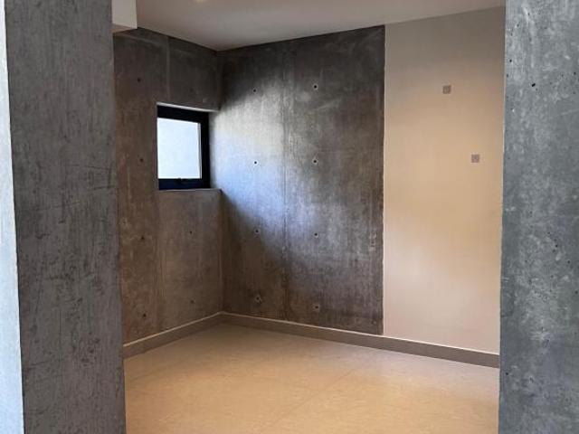 DEPARTAMENTO EN VENTA TORRE MUN SANTA CATARINA VÍA CORDILLERA