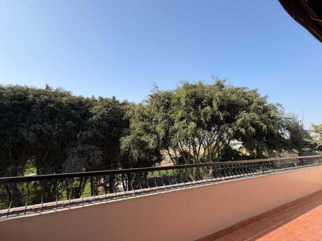 DEPARTAMENTO EN VENTA | TERRAZA | 2 COCHERAS | 4 ESTACIONAMIENTOS