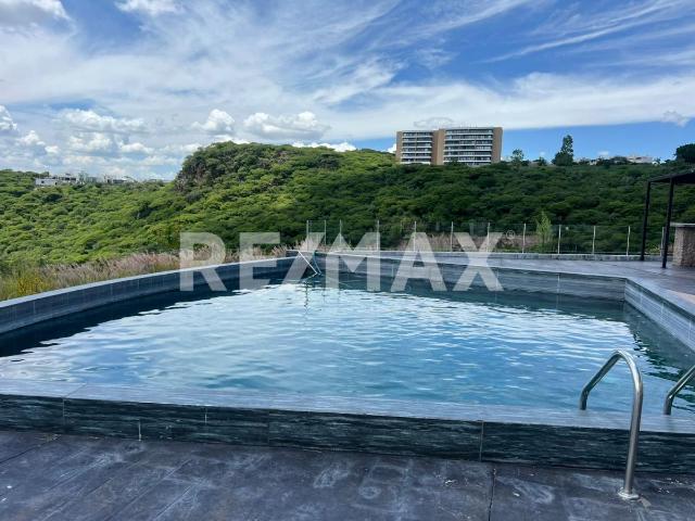 DEPARTAMENTO EN VENTA THE GRAND LIVING CAÑADAS I, QUERETARO