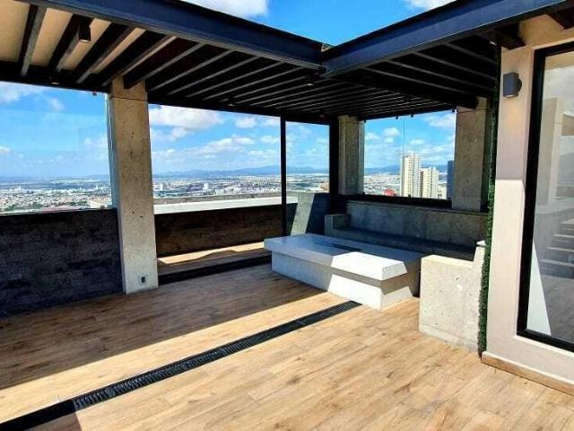 DEPARTAMENTO EN VENTA TIPO PENTHOUSE EN ZONA DIAMANTE QUERETARO