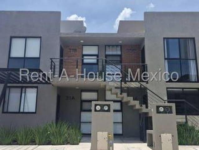 Departamento en Xanadú Residencial Zákia 13, Calle Paseo De Bugambilias, Zakia, Querétaro, México