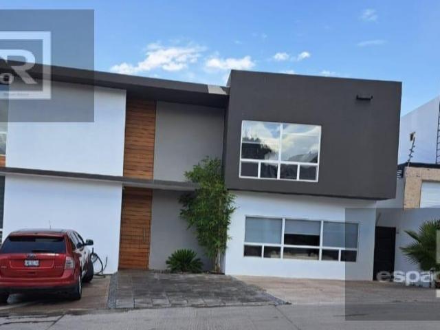 DEPARTAMENTO EJECUTIVO EN RENTA EN CUMBRES