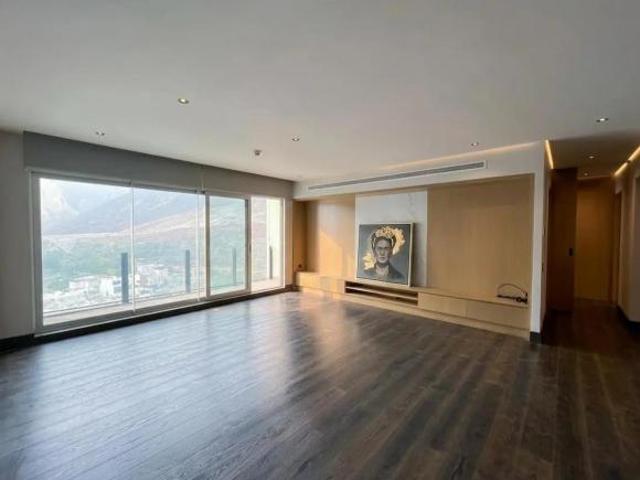 DEPARTAMENTO EQUIPADO EN VENTA EN LAS HUASTECAS ZONA SANTA CATARINA NL