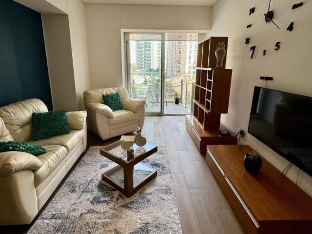 Departamento Exterior con Balcon, Amueblado