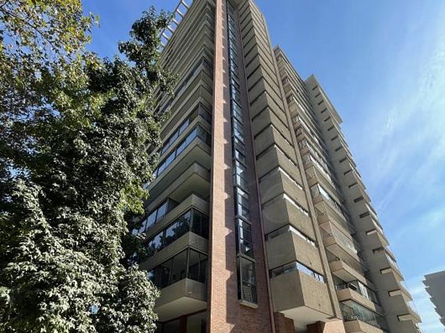 DEPARTAMENTO EXCELENTE UBICACIÓN Y ORIENTACIÓN
