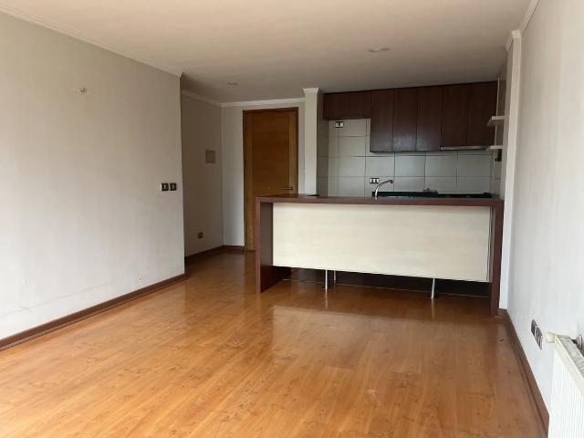 Departamento excelente ubicación a pasos metro alcántara