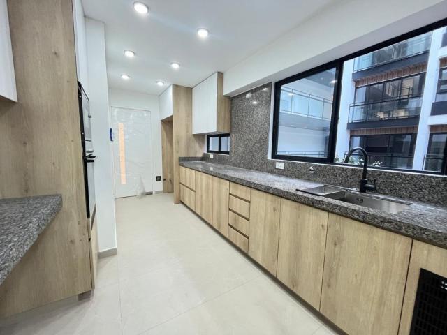 Departamento Exclusivo de Estreno en Venta en San Isidro