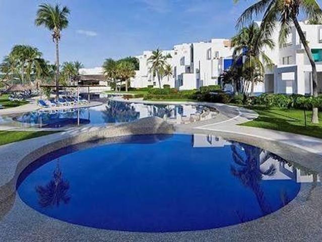 Departamento frente al mar, alberca privada, con amenidades de hotel 5 estrellas