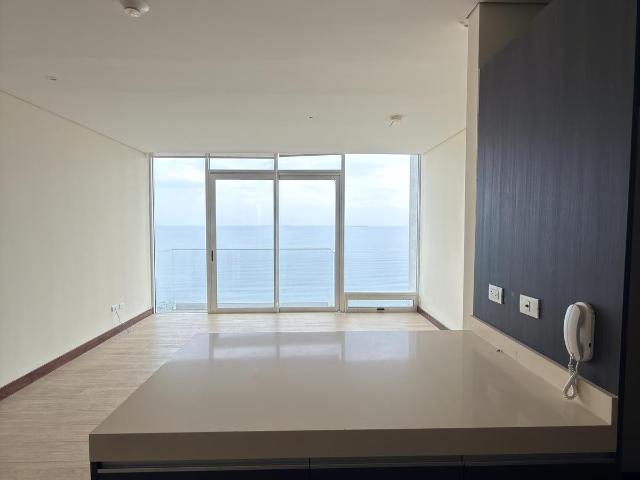 DEPARTAMENTO FRENTE AL MAR, CON AMENIDADES DE LUJO EN TORRE LEVANT