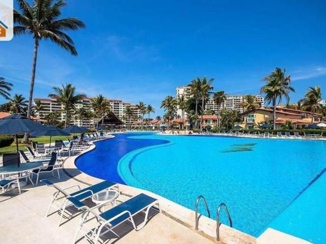 Departamento Frente al Mar en Venta en Marina Vallarta | Condo Caracoles