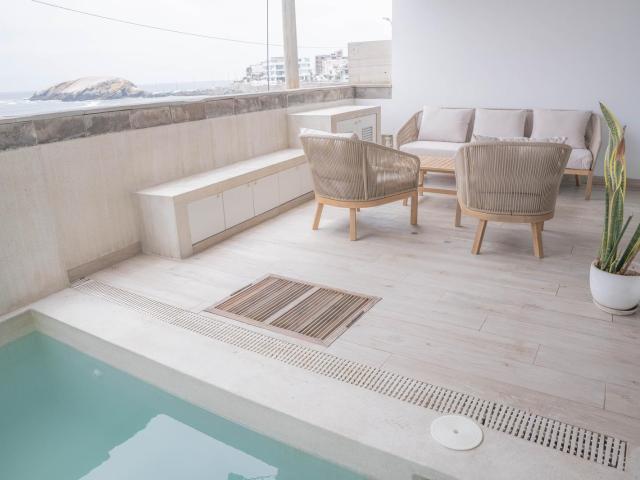 DEPARTAMENTO FRENTE AL MAR PUNTA HERMOSA | TEMPORADA VERANO O ANUAL | AMOBLADO CON PISCINA