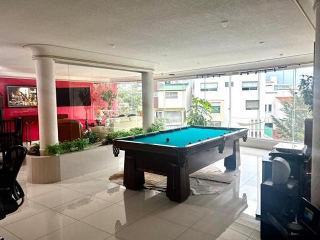 DEPARTAMENTO IMPECABLE, CON ESPECTACULAR VISTA PANORÁMICA 4